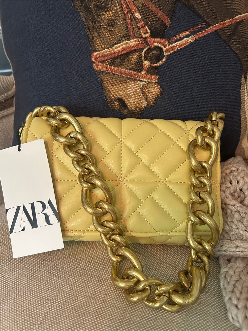 NWT Zara Quilted Butter Yellow Chain Shoulder Bag